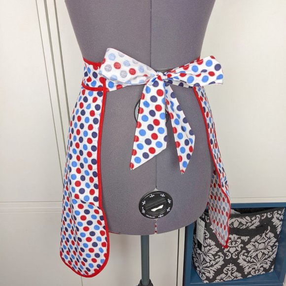 1970’s Spotted Apron - Picture 3 of 4